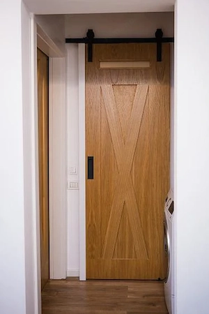 Închiriere apartament 3 camere, la 3 minute de metrou Costin Georgian - imagine 15