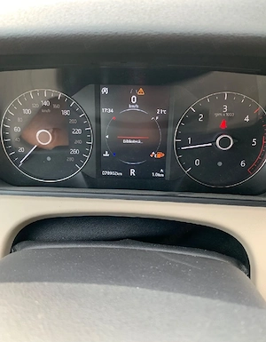 Vand Range Rover Velar 2.0 R-Dinamic S - imagine 8