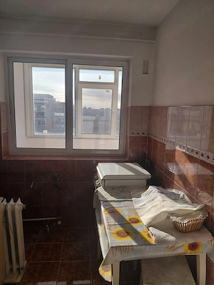 Vânzare apartament cu două camere - imagine 3