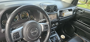Jeep Compass 2011   Ediție Unică  70th Anniversary    2.2 CRD (Mercedes-Benz)  Vând Jeep Compass Edi - imagine 5