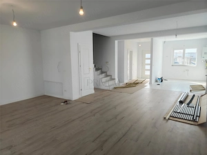Duplex finalizat -spatios - mutare imediata - imagine 4