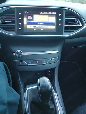 Peugeot 308 - imagine 9
