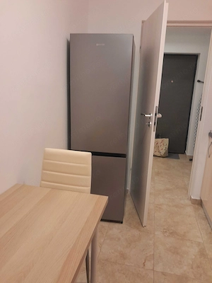 Garsoniera Drumul Taberei McDonald's - Parc, bloc nou, centrala proprie, metrou - imagine 8