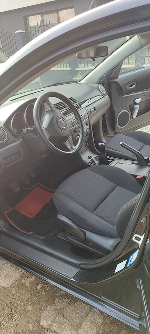 vand mazda 3 - imagine 3
