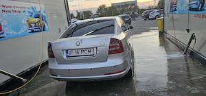 Vând Skoda Octavia II   1.9 TDI (77 kW   105 CP) 2005 - imagine 2