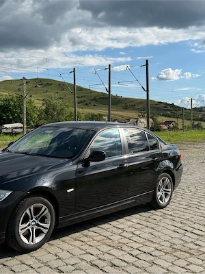 BMW e90 lci - imagine 4