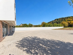 Spațiu comercial și birouri de închiriat   Strada Humorului, Suceava - imagine 4