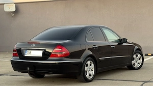 Mercedes-Benz E-Class *Elegance* CDI Diesel - imagine 6