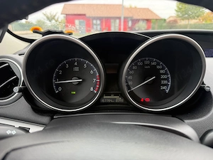 Mazda 3 2012 1.6 benzina - imagine 5