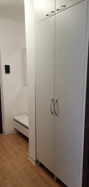 Vand apartament cu o camera in Resita zona Occico - imagine 2