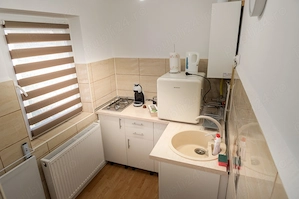 Vand apartament cu o camera in Resita zona Occico - imagine 10