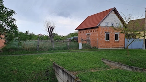 Teren cu casa neterminata in Batania, Ungaria - imagine 4