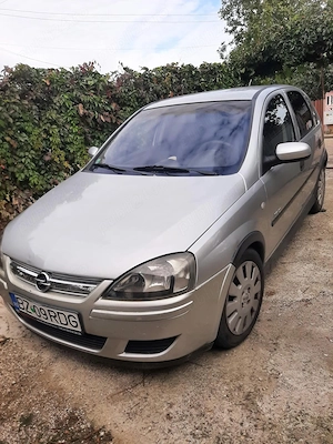 Opel Corsa C Elegance   1.2 benzină   An 2002