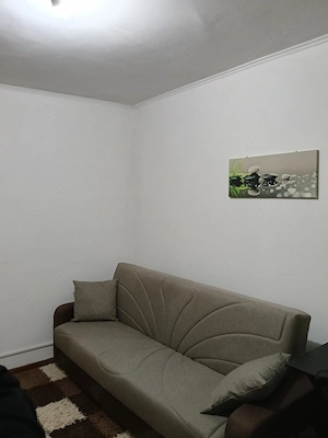 Proprietar, închiriez garsonieră  - imagine 2