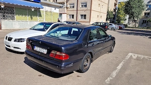 Mercedes E 200 CDI - imagine 4