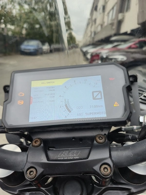 Ktm Duke 390 cm3 - imagine 4