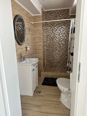 Apartament de închiriat   3 camere, 2 băi, loc de parcare inclus - imagine 8