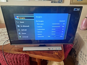 Televizor Samsung.
