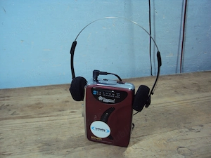 radio casetofon Walkman cu căsti,functional