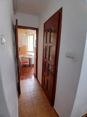 Vând apartament o cameră - imagine 4