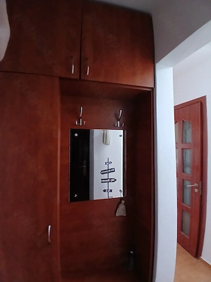 Vând apartament o cameră - imagine 2