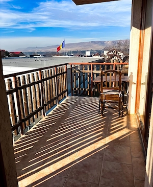 Închiriez Apartament - imagine 5
