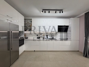 Apartament 3 Camere, 90 mp 2 Bai.  Stație EV , Smart Home - imagine 8