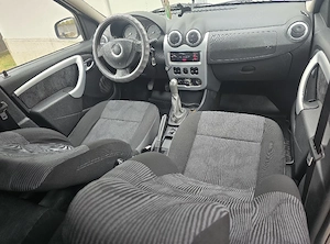 Dacia Logan Laureat 1.6 MPI - imagine 5