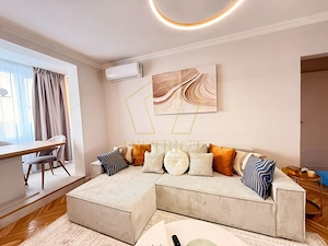 Apartament deosebit cu 3 camere-zona ultracentrala - imagine 3