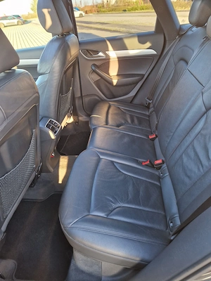 Audi Q3 2,0 TDI - imagine 9