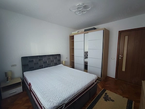 Apartament de închiriat 3 camere termen lung C.gaz Tomis Nord  - imagine 12