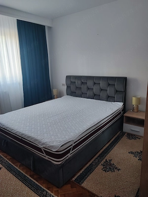 Apartament de închiriat 3 camere termen lung C.gaz Tomis Nord  - imagine 13