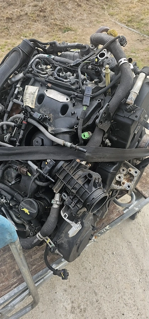 Motor Citroen C5 3.0 Diesel 241 cp