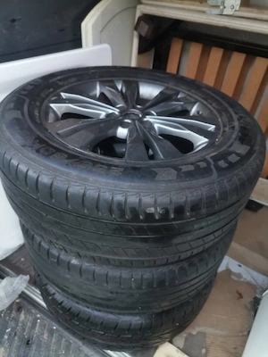 Volkswagen Amarok - imagine 4