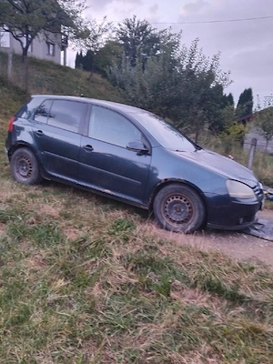 Volkswagen Golf 5  - imagine 4