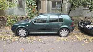 Volkswagen Golf 1.4 benzina - imagine 2