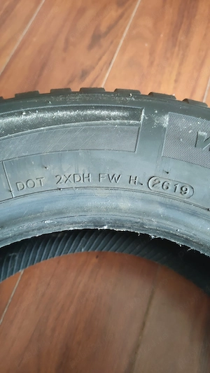 Vand cauciuc Hankook 195/65R15