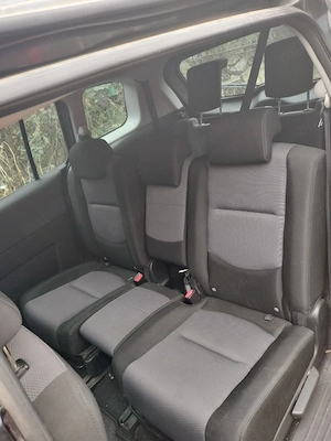 Mazda 5, 7 locuri  - imagine 5