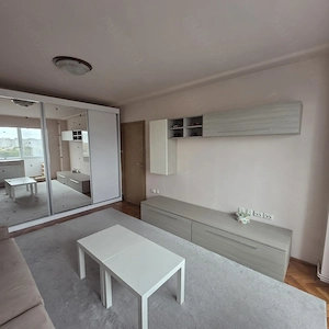 Vand apartament 3 camere - imagine 2