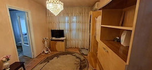 Apartament cu 2 camere mobilat si utilat in zona Vlaicu aproape de Agora Mall  - imagine 4
