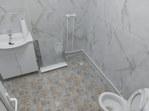Spatiu Comercial + Birou   Garsoniera - imagine 3