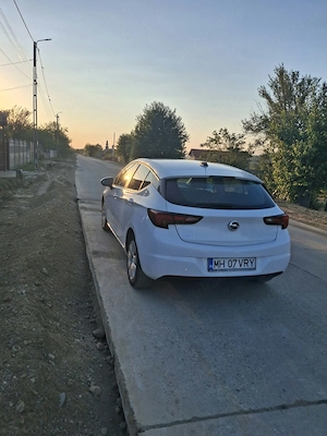 Opel astra K 2018 1.4 100Cp aspirat - imagine 2