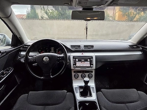 VW Passat B6, 2.0 Tdi An 2010 Blummotion, îngrijit - imagine 3