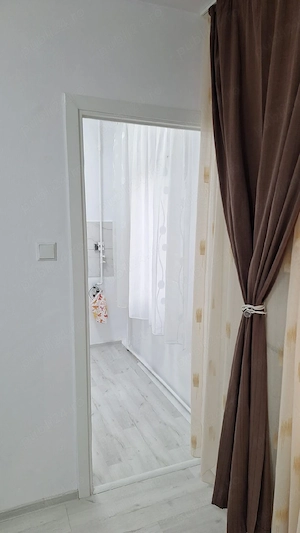 PROPRIETAR vand apartament 2 camere zona CALEA SAGULUI  - imagine 3