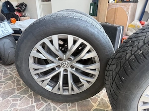 Jante Volkswagen Touareg originale cu cauciucuri de iarna Dunlop - imagine 5