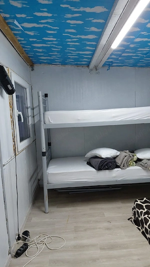 vând container de locuit cu paturi și aer condiționat - imagine 5