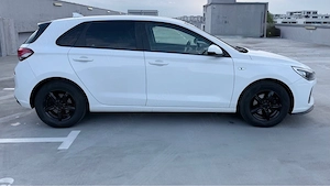 Hyundai i30 2018 1.4 benzina  - imagine 4