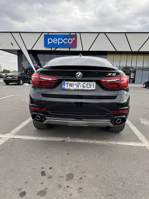 Proprietar de 8 ani, X6 impecabil, distribuție schimbată  - imagine 3