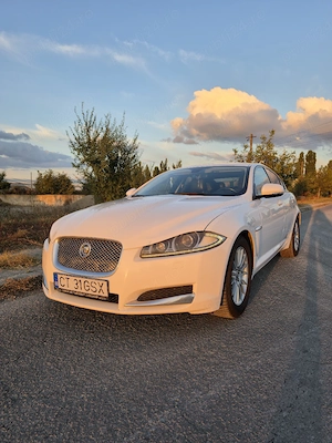 Vând Jaguar XF 2.2D Luxury 2013 - imagine 2