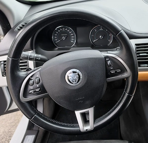 Vând Jaguar XF 2.2D Luxury 2013 - imagine 7